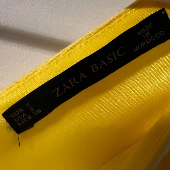 Zara dress - Picture 3 of 3